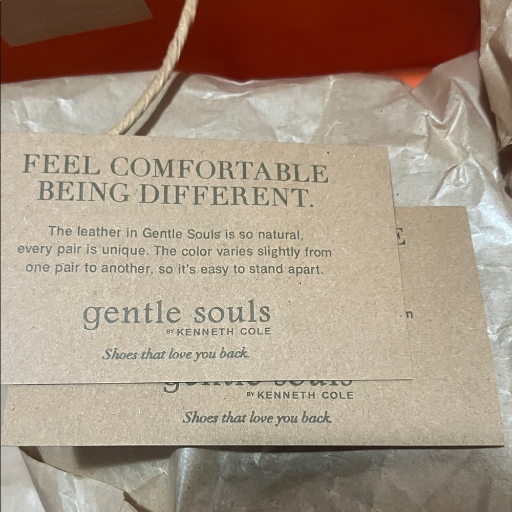 Kenneth Cole -gentle soles- Light Blue Espadrille Wedge Sandals with Ankle Tie - Picture 4 of 4